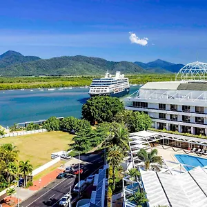 https://pullman-reef-hotel-casino.queenslandhotels.net